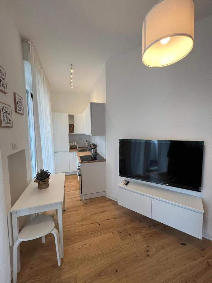 Piazza Dante 9 Genoa Center Town Apartment ภายนอก รูปภาพ