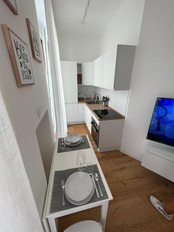 Piazza Dante 9 Genoa Center Town Apartment ภายนอก รูปภาพ